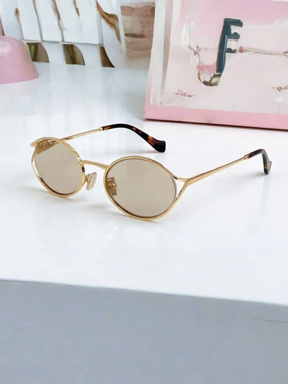 Luxury Women Metal Sunglasses Brand Designer Half-Frame Diamond-Shaped Eyeware Ladies Summer Travelling Beach For Sun Glasses