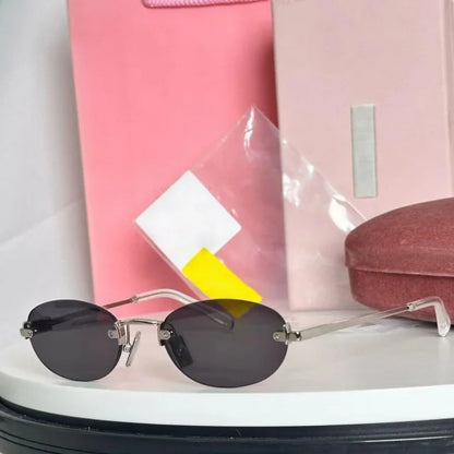 Women Fashion Rimless Oval Sunglasses Brand Desinger Retro Popular Eyeware Girls Travel Party Shades Frameless Sun Glasses UV400