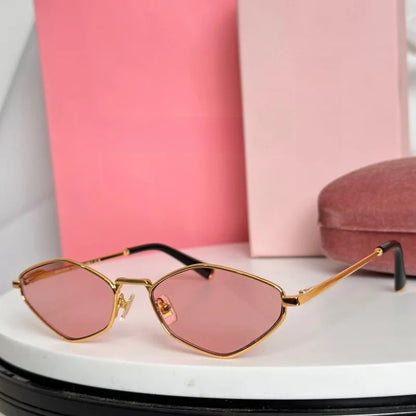 Luxury Women Metal Sunglasses Brand Designer Half-Frame Diamond-Shaped Eyeware Ladies Summer Travelling Beach For Sun Glasses